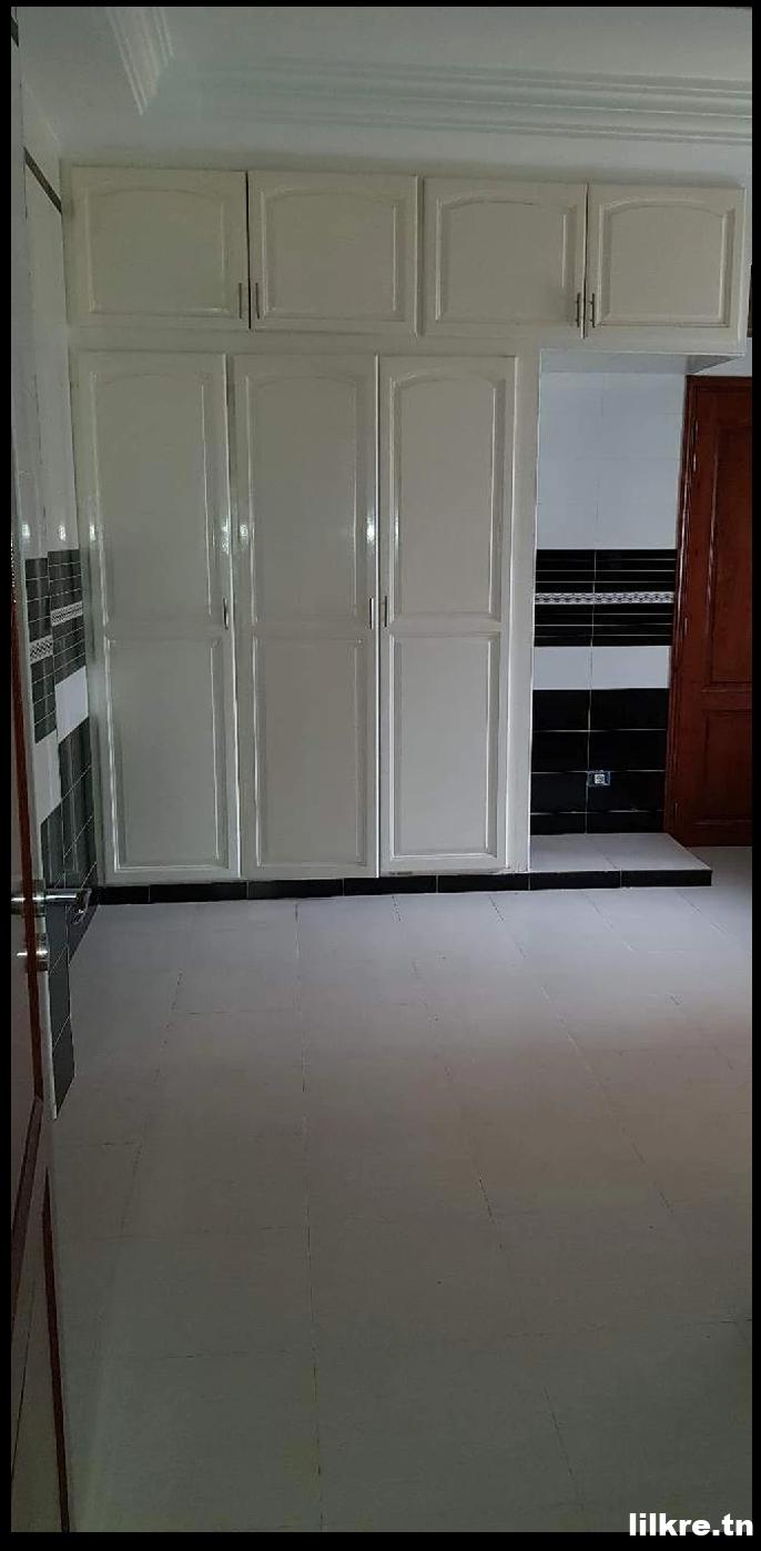  A louer un Appartement S+2 à la Marsa