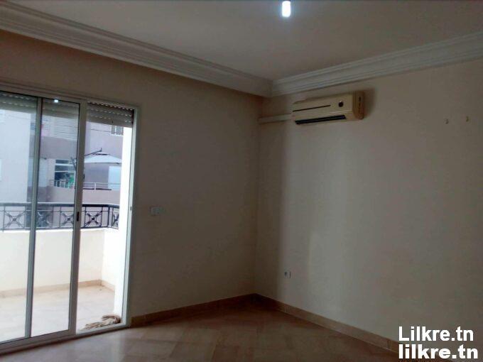 A louer appartement S+1