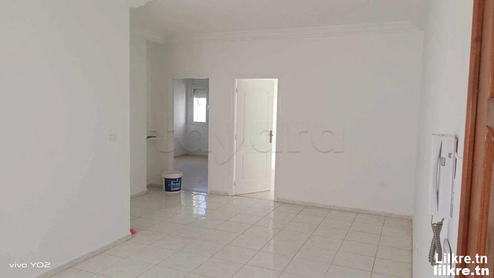 Un bel appartement S+2 Sis au Bardo