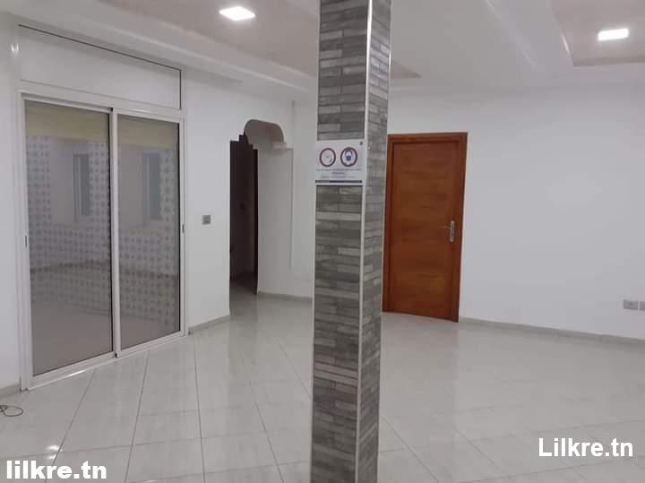 A louer Appartement neuf S+3 à El Ghazela