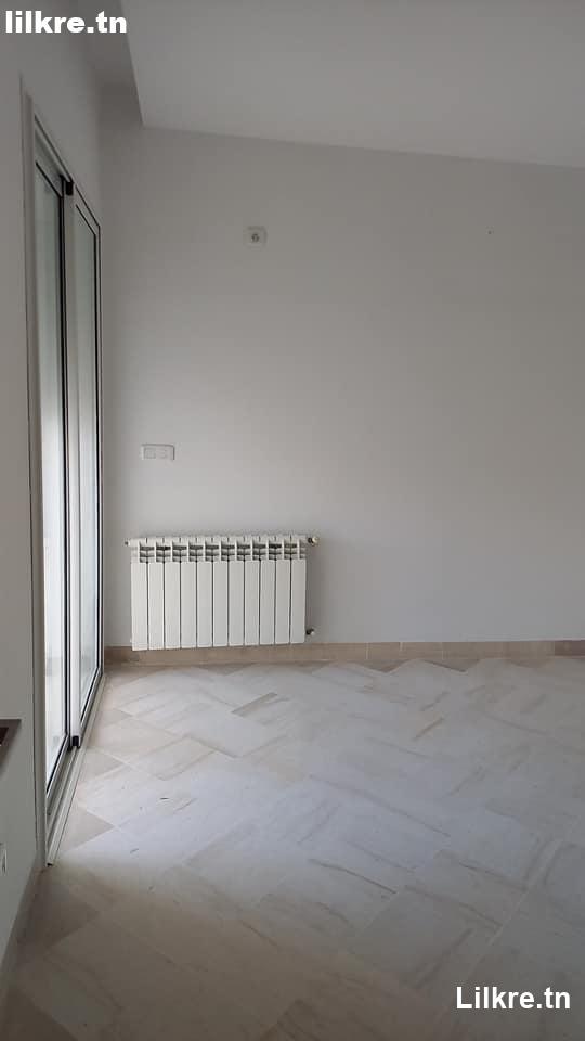A louer un Appartement S+2 à Ghazela