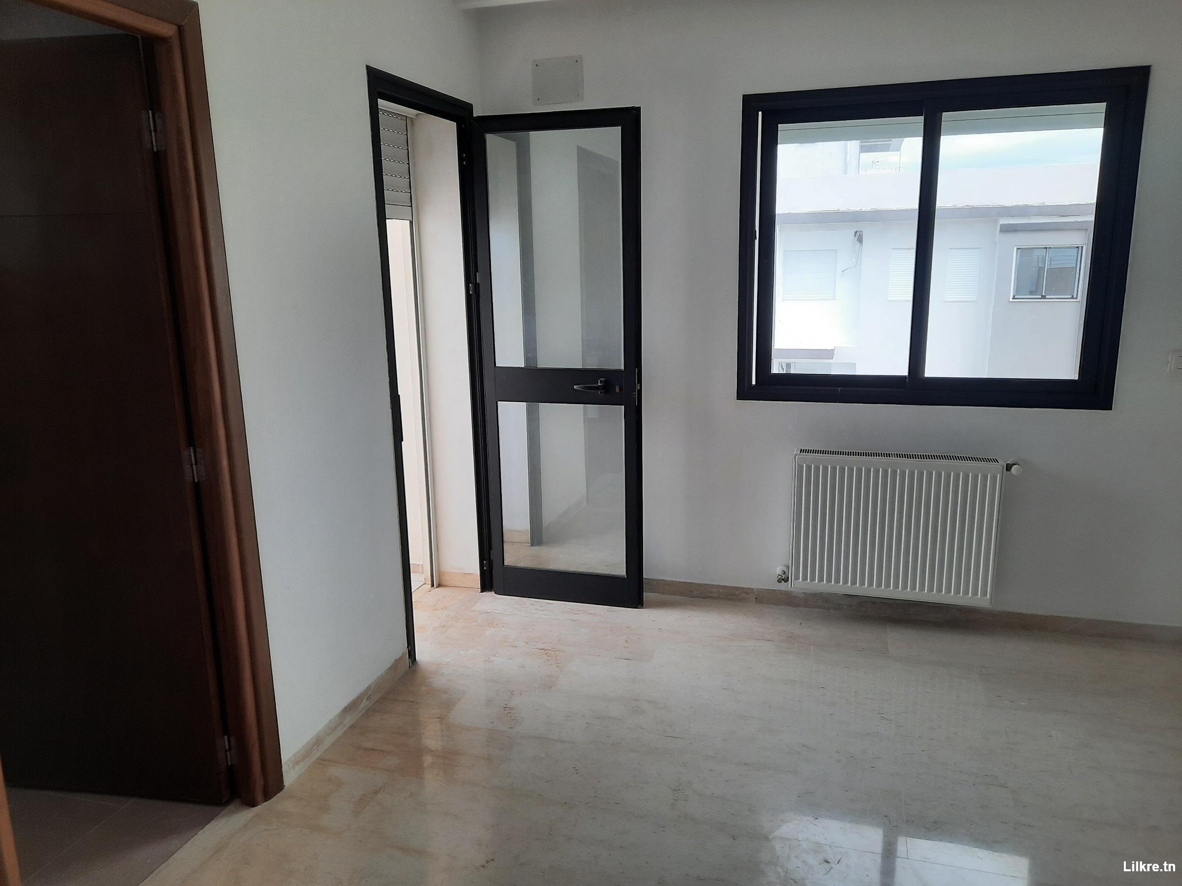 Grand Appart de luxe a Manouba