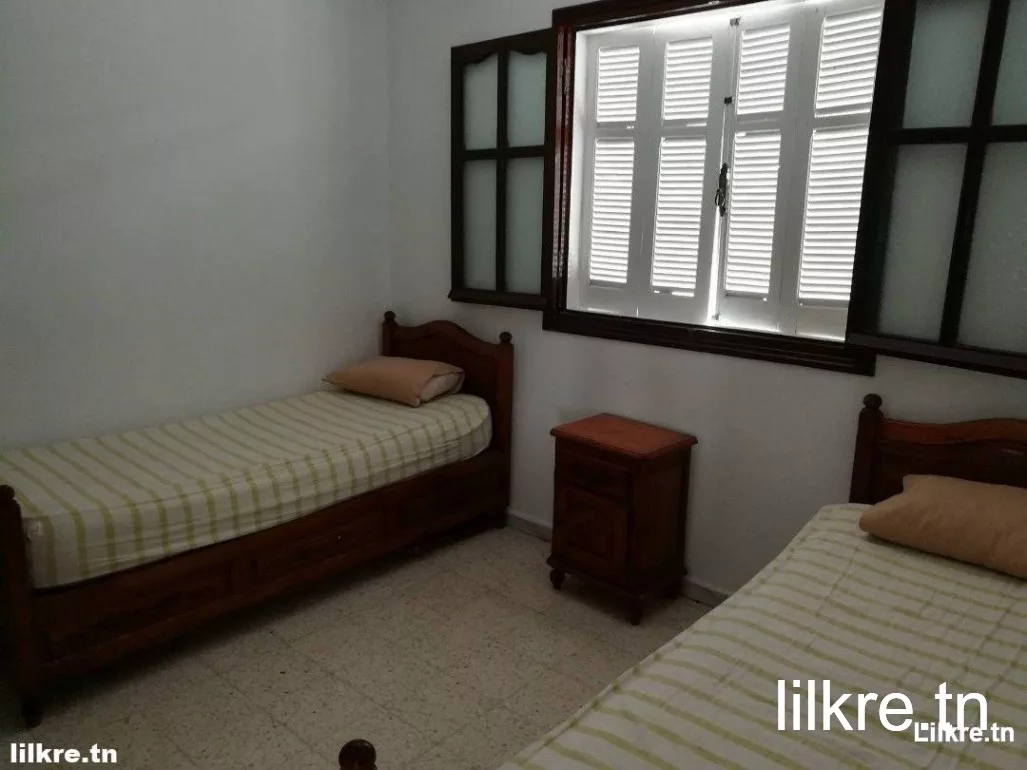  A louer un Étage de maison S+1 meublé Manouba