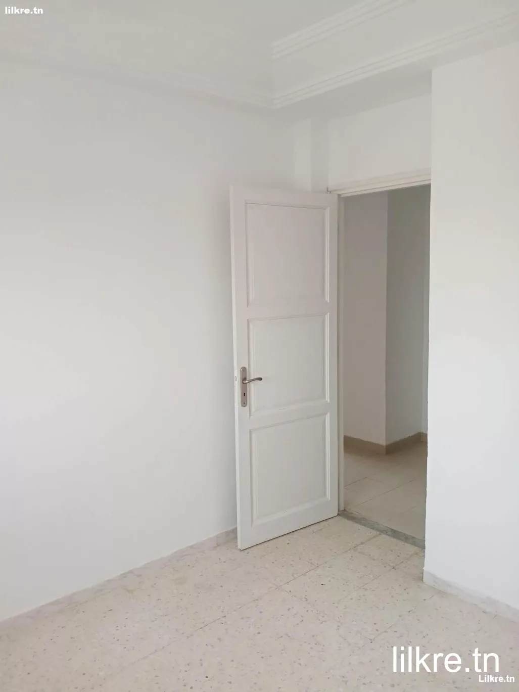 A louer un Appartement neuf S+3 à Borj Louzir