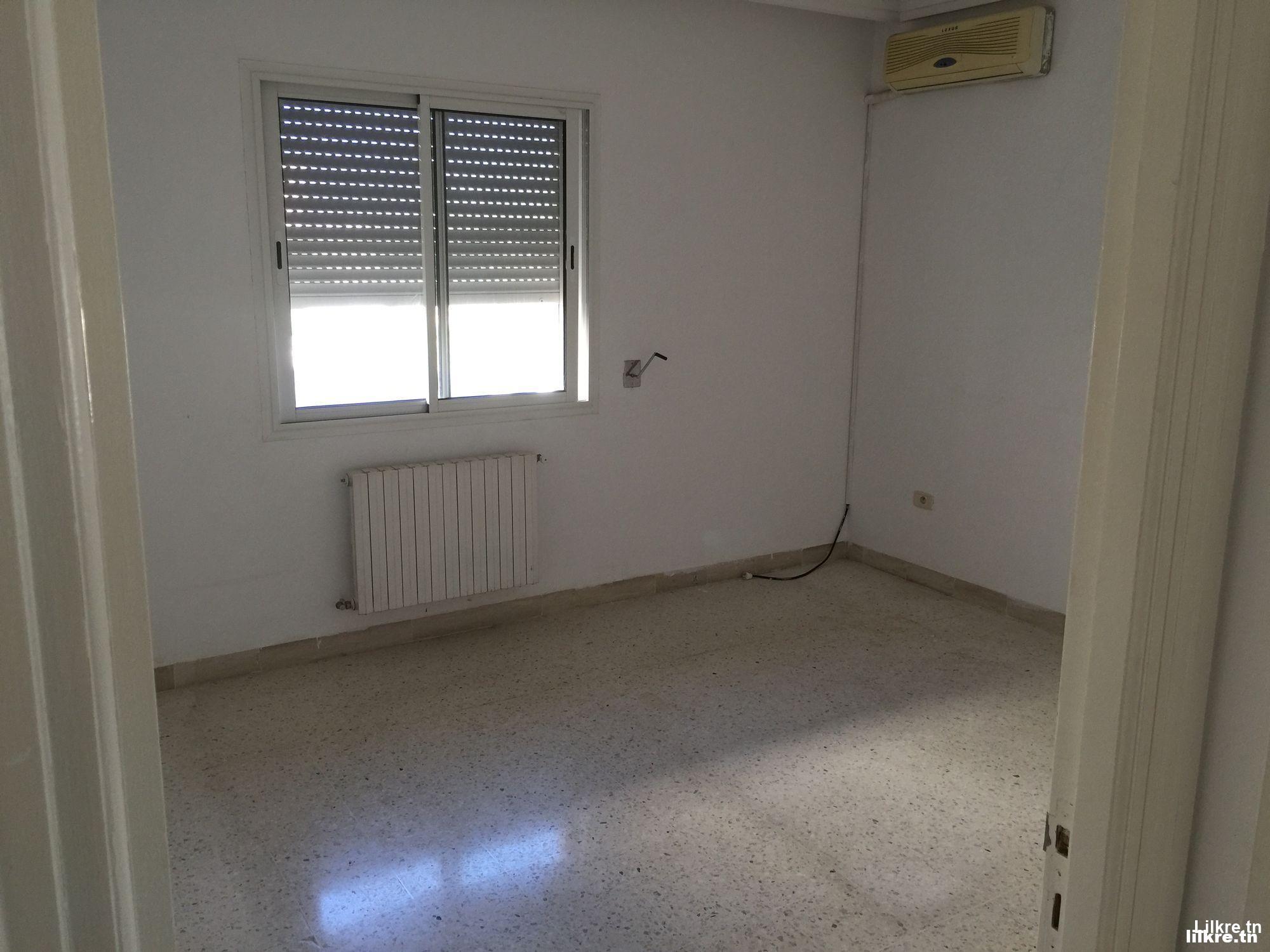 A louer un Appartement  S+2 situé à Ben Arous