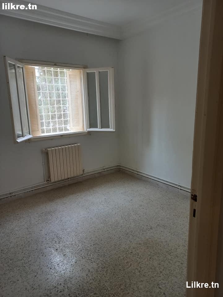 A louer Appartement S+2 à Ezzahra Tunis