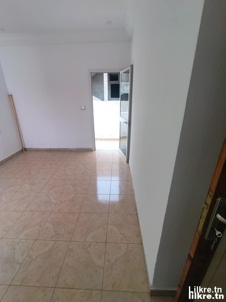 A louer un Appartement S+2 à Boumhel