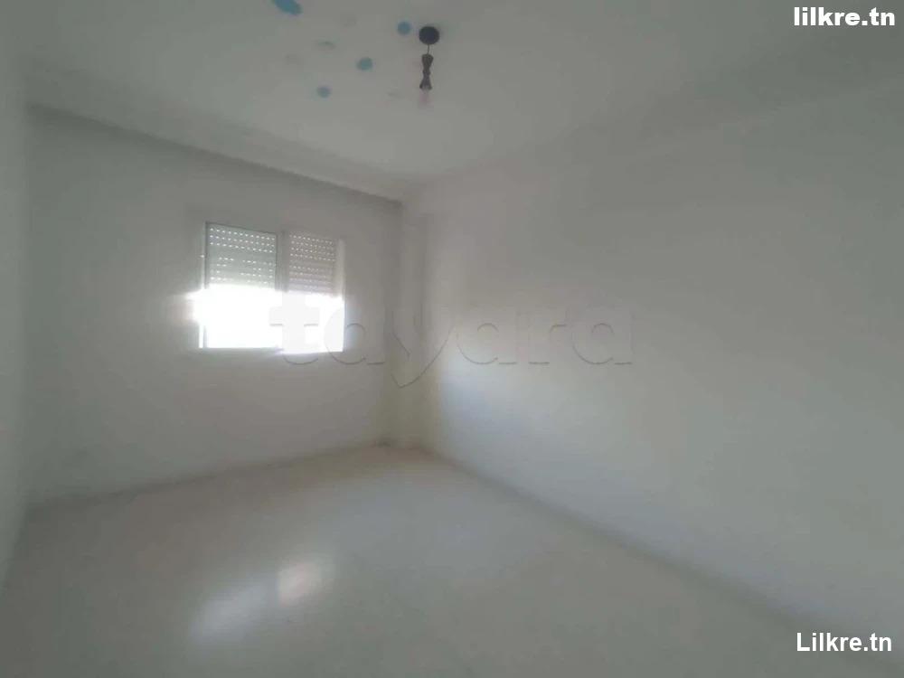 A louer un Appartement S+3 à Tunis