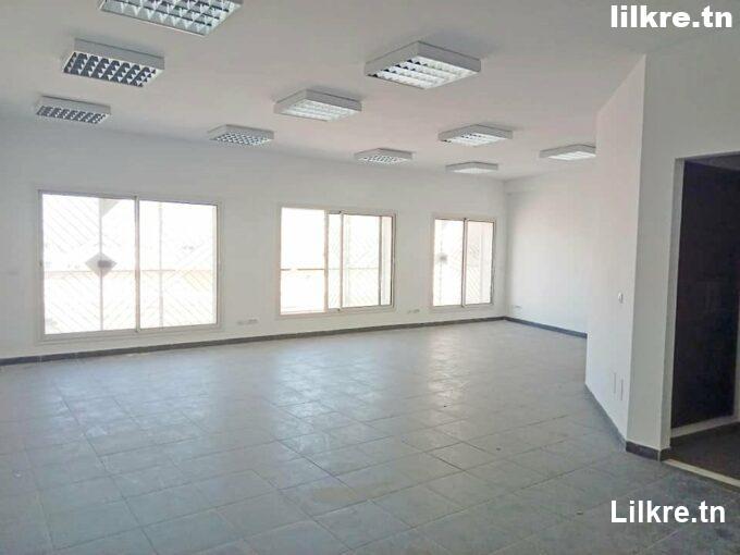 location un spacieux Bureaux open Space de 100m2 à Soukra