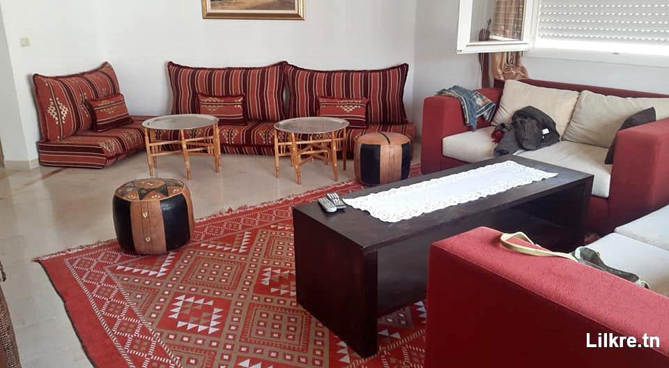 Appartement à cité El wahat L'Aouina 