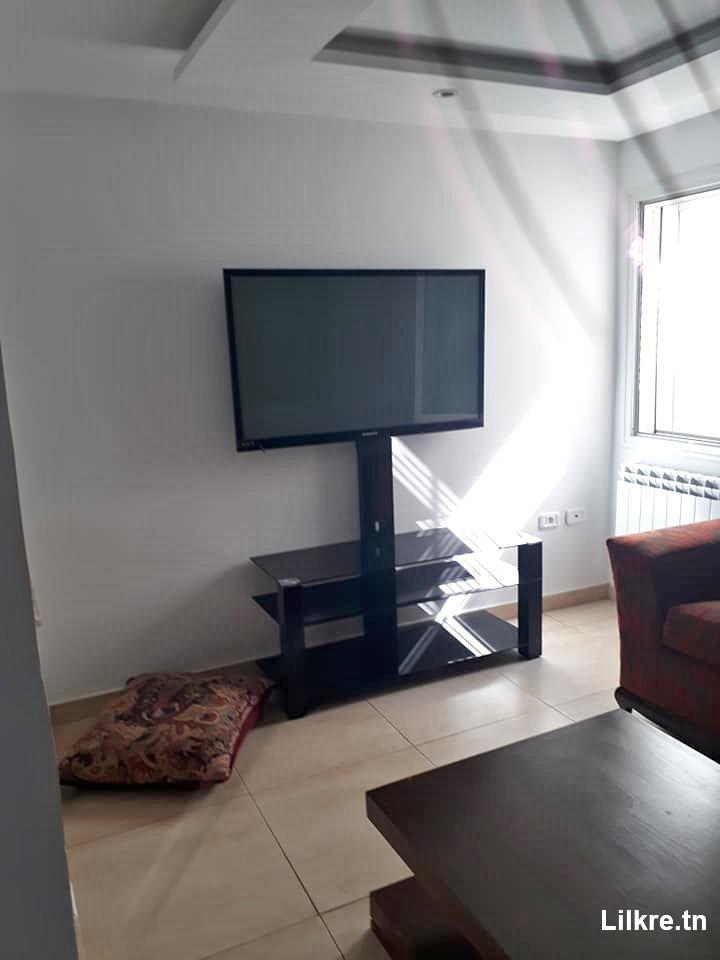 A louer un Appartement S+3 Richement Meublé situé à Jardins El manzah2 