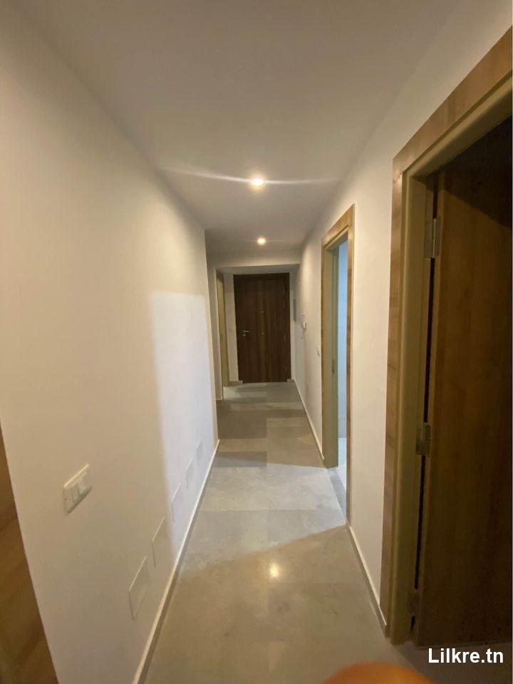 A louer un Appartement S+2 très haut standing à Soukra