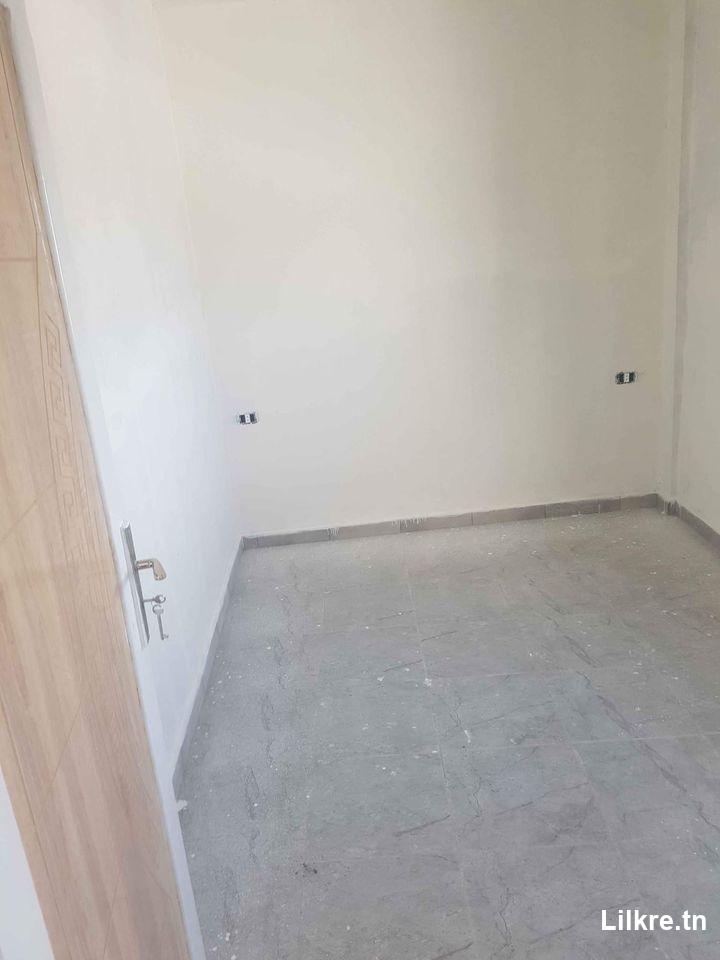 Location un Studio S+2 neuf à wardia 4