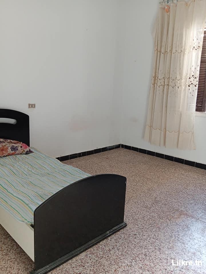 A louer un Studio S+1 semi meublé à Ksar Saïd 