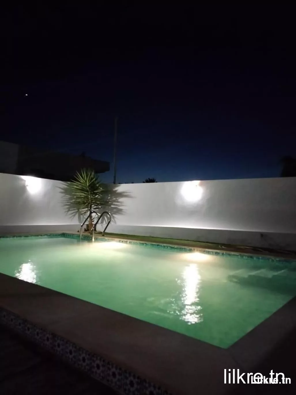 Villa avec piscine à louer à kerkennah 