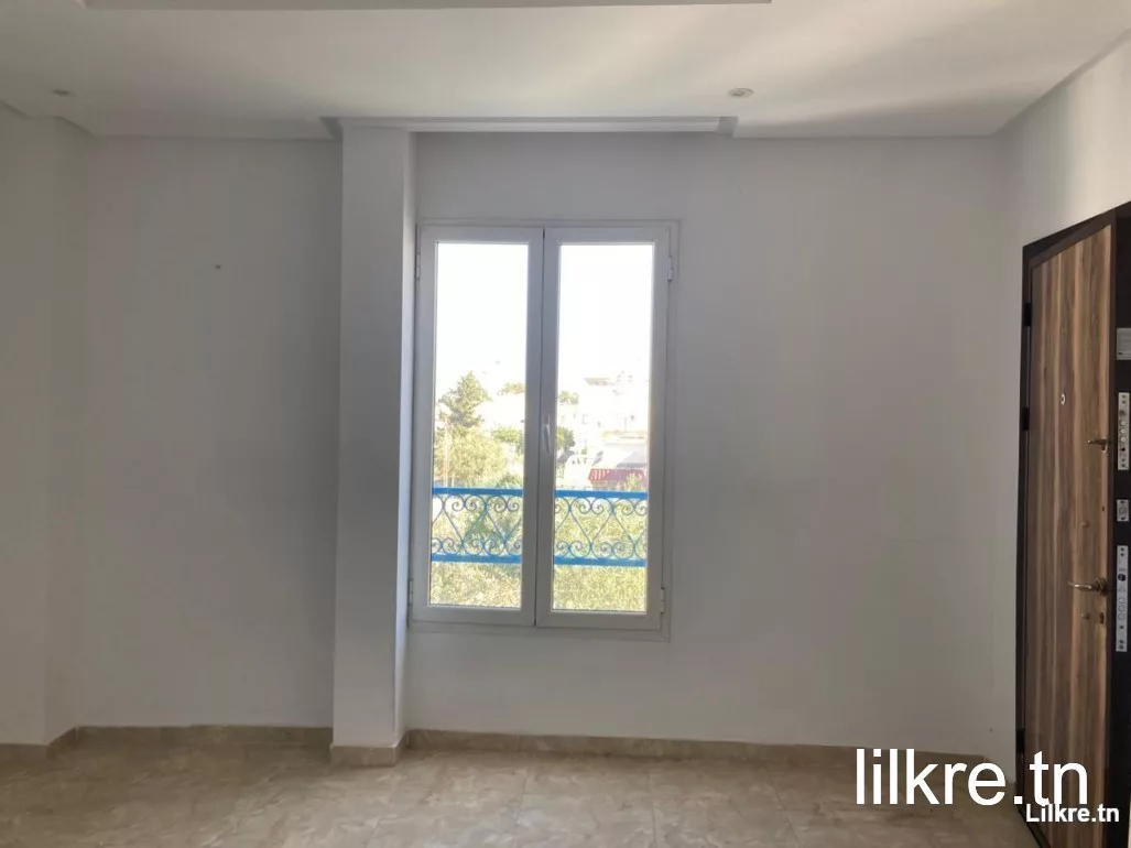 A louer un Appartement S+2 à la Nouvelle Ariana 