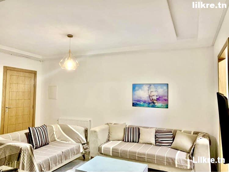 A louer un superbe Appartement S+2 Richement Meublé 