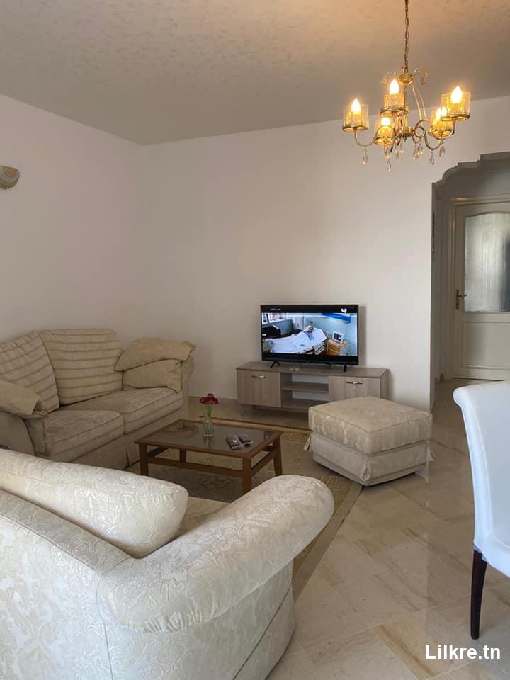 A LOUER APPARTEMENT S+2 À L'AOUINA