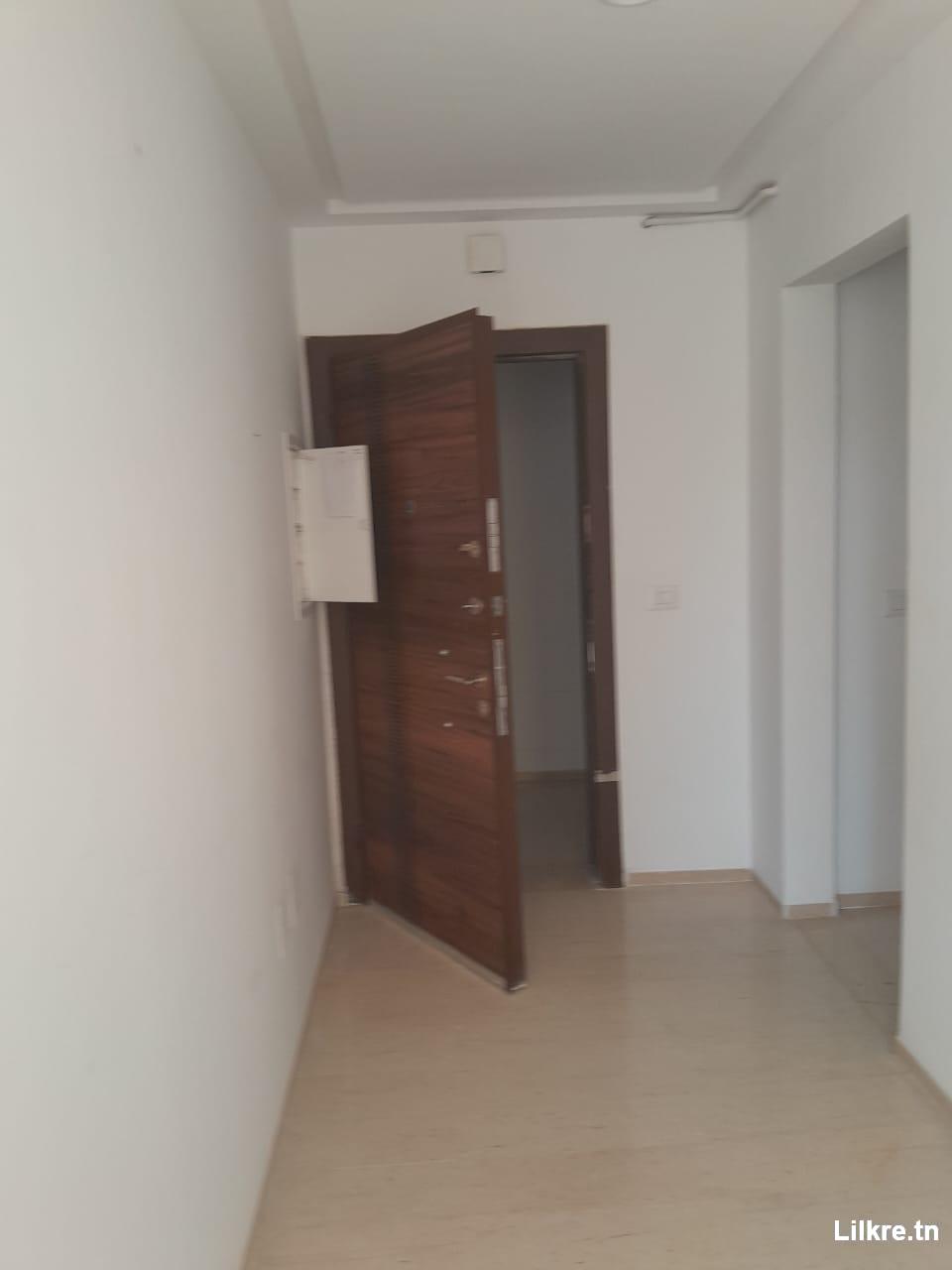A louer un appartement S+3 Haut standing a Manouba 
