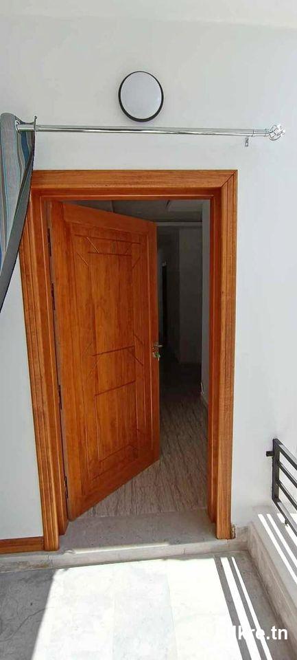 A louer un Appartement haute standing S+1 à Mnihla 