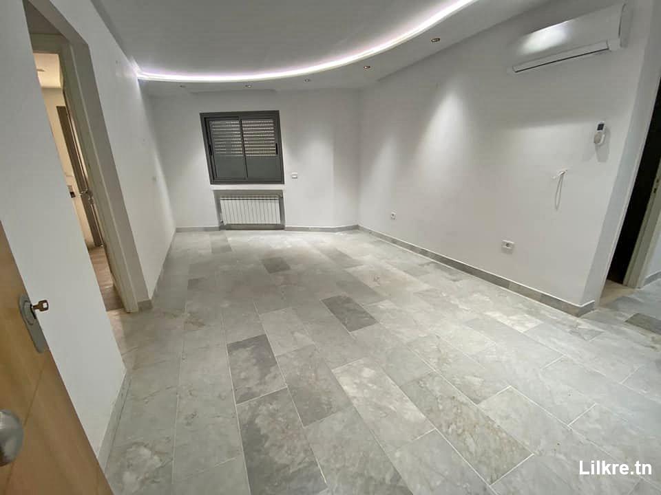 A louer un Appartement S+2 à Ennaser 2 