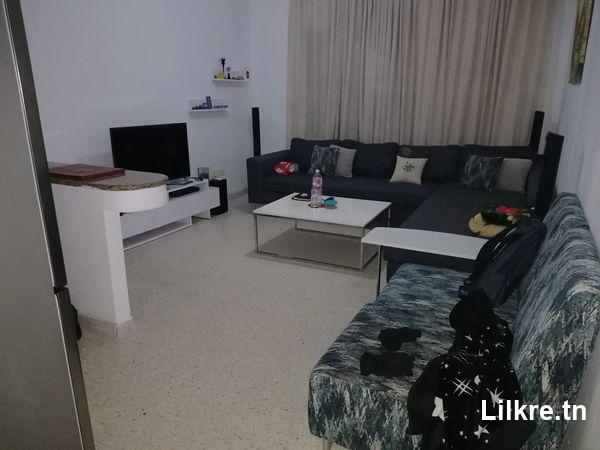 A louer un Studio Vide S+1 à Ennasr 