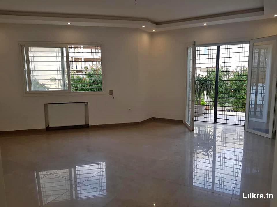 A louer un Appartement S+2 à L'Aouina_ Soukra
