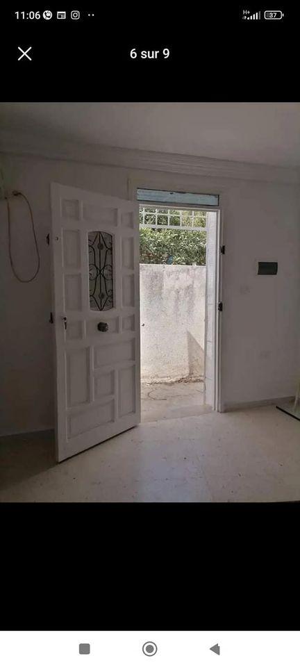  A louer un studio S+1 meublé à mannouba 