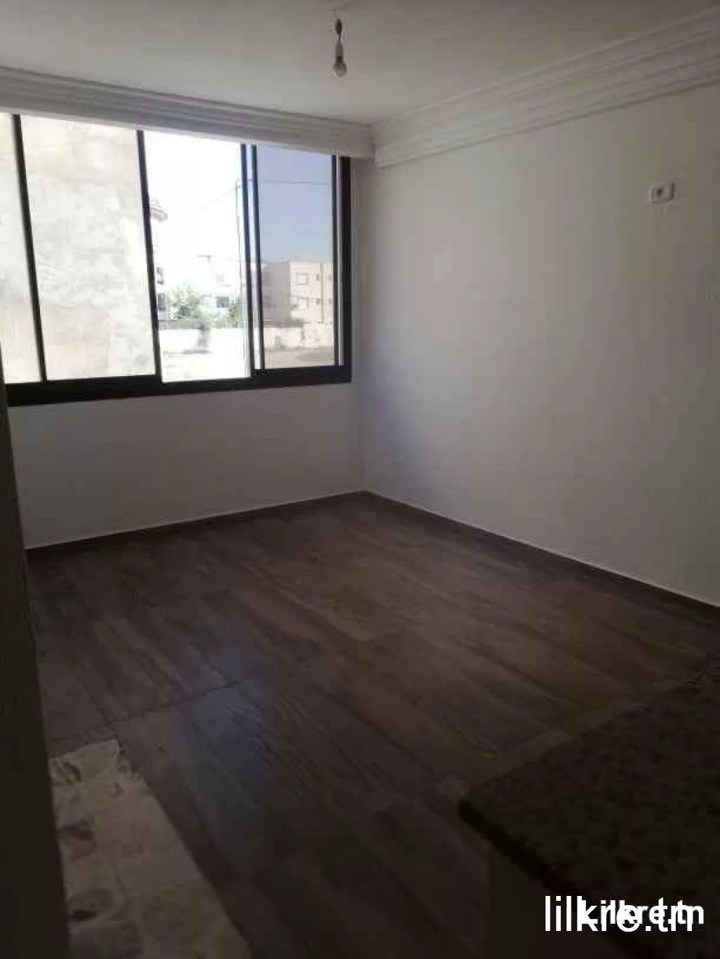 un appartement à louer a soukra 1er etage s2